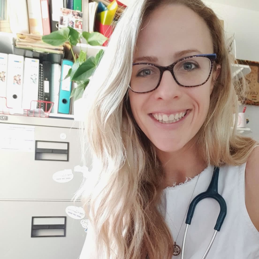 Portrait of Dr Rosie Brungs