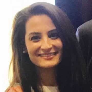 Portrait of Dr Sara Warraich